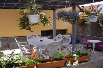 Eslovaquia Privát Závažná Poruba, Exterior